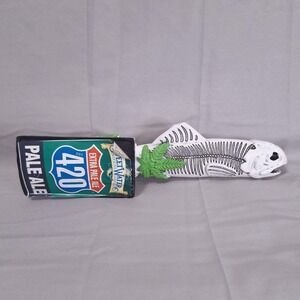 SweetWater Brewing 420 Extra Pale Ale White Fish Skeleton Beer Tap Handle‎